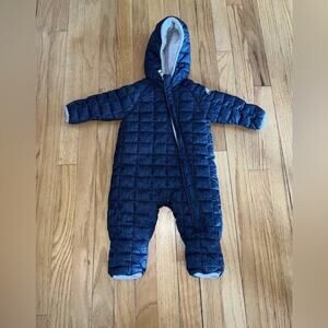 SNOZU BOYS SNOWSUIT SIZE 3/6MO MINT